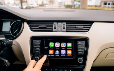 Using Apple CarPlay® & Android Auto™